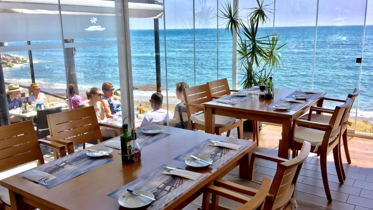 Mi Capricho Beachfront- 3-7 Apartment With Sea Views Sitio de Calahonda المظهر الخارجي الصورة
