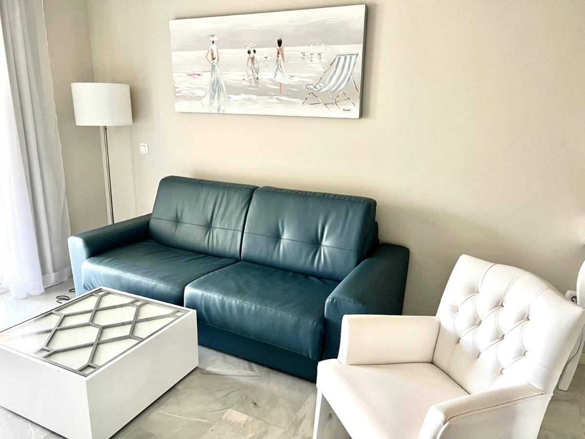 Mi Capricho Beachfront- 3-7 Apartment With Sea Views Sitio de Calahonda المظهر الخارجي الصورة