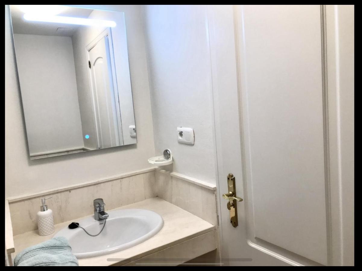 Mi Capricho Beachfront- 3-7 Apartment With Sea Views Sitio de Calahonda المظهر الخارجي الصورة